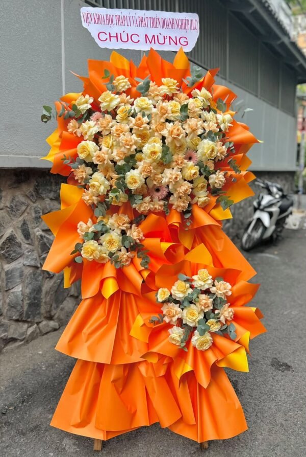 Kệ hoa khai trương tone cam