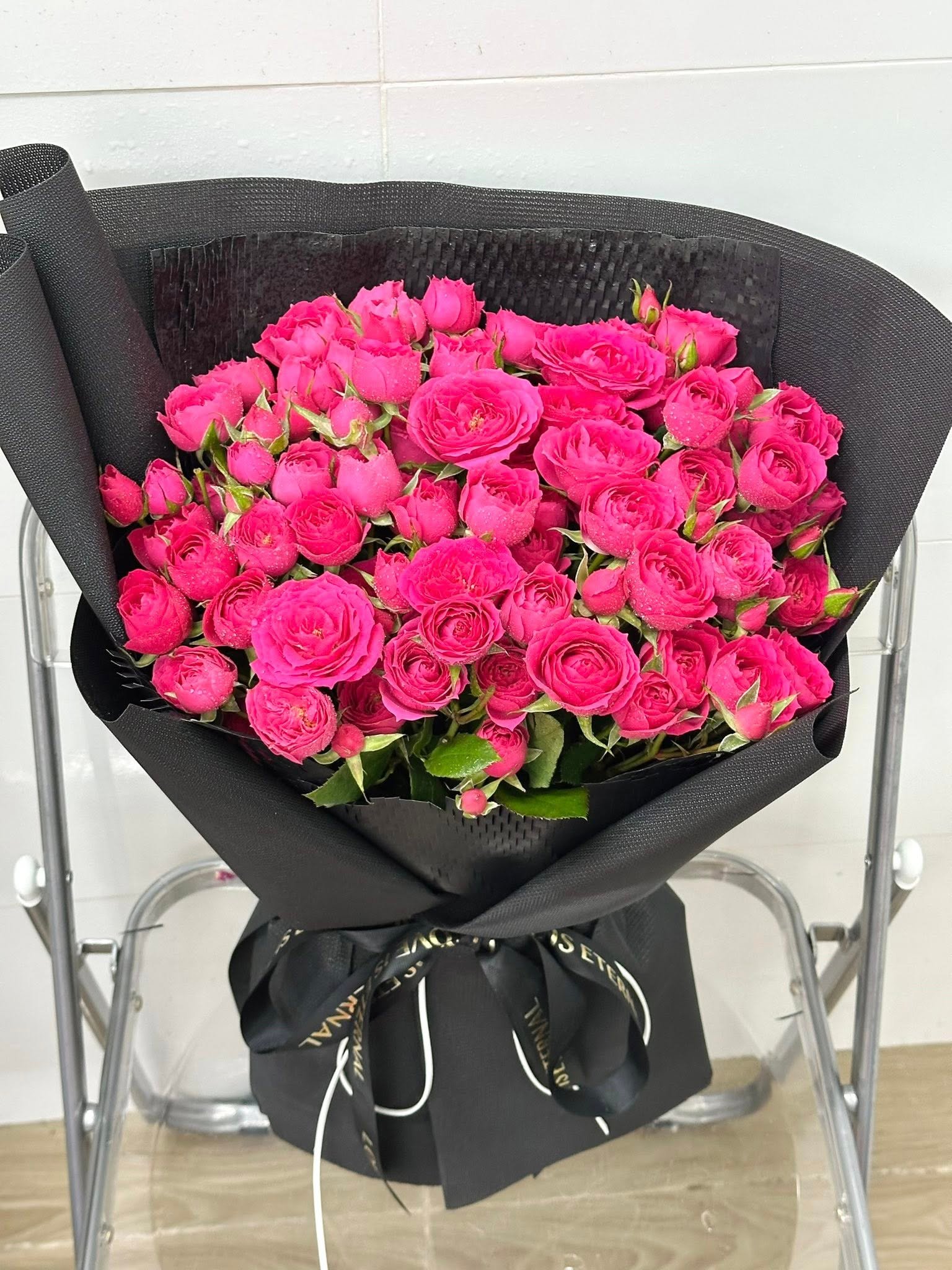 597728518_1903094270276192_3269976614354666294_n Sophia Size To Nhiều Hoa - Anh 2 - Tiem Hoa Luvina