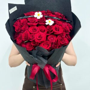 Đỏ Ecuador Giấy Xịn Siêu Sang Và Nổi Bật - Anh 2 - Tiem Hoa Luvina
