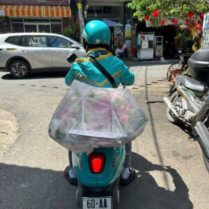 Giỏ Hoa Tú Cầu Mix Sang Trọng - Anh 2 - Tiem Hoa Luvina