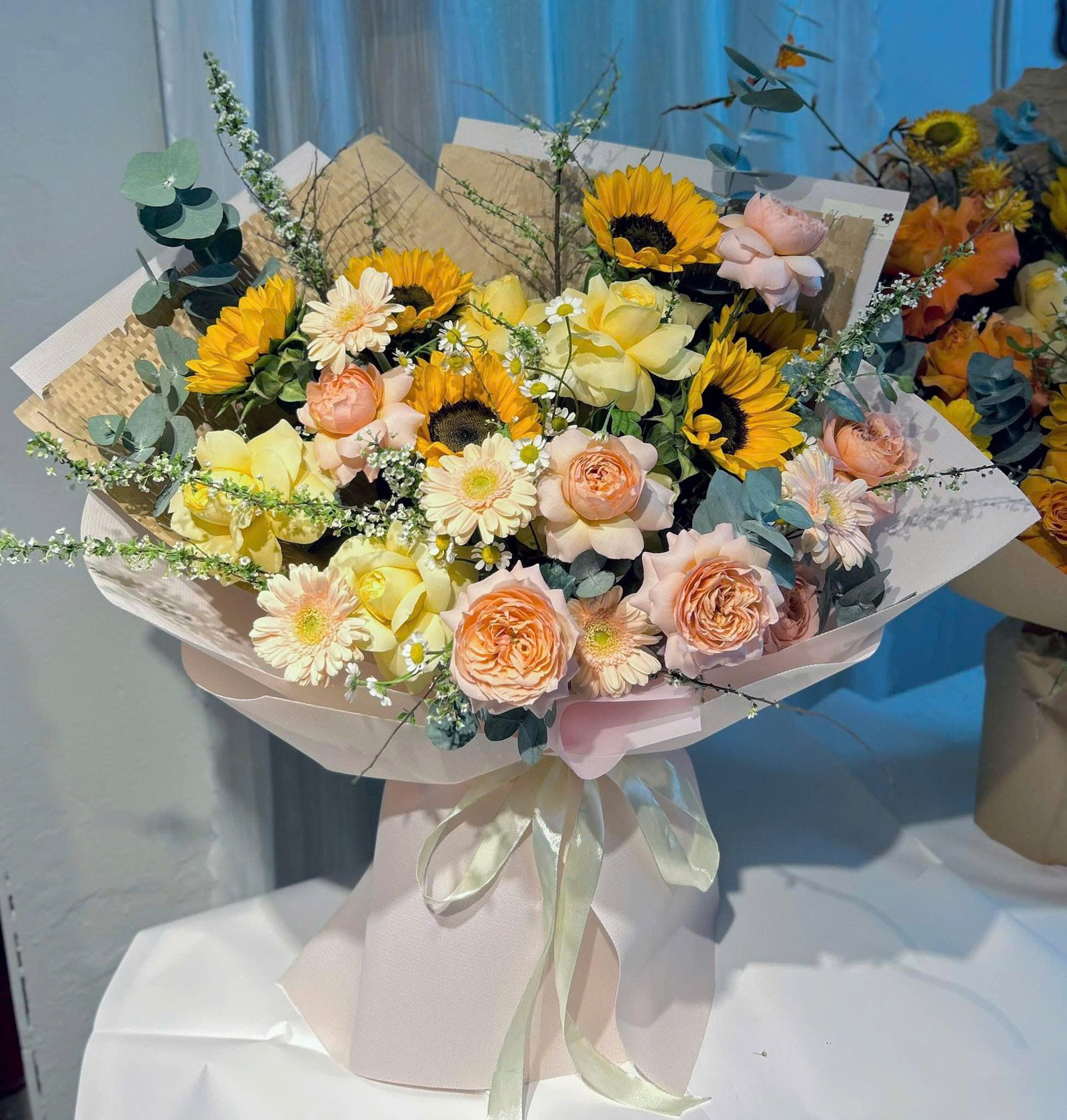 z7620025943012_aced0bb1be6411ad200f8573ba5f2ca1 Tone Mix Nhiều Hoa - Anh 4 - Tiem Hoa Luvina
