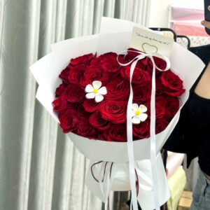 Đỏ Ecuador Xinh - Anh 3 - Tiem Hoa Luvina