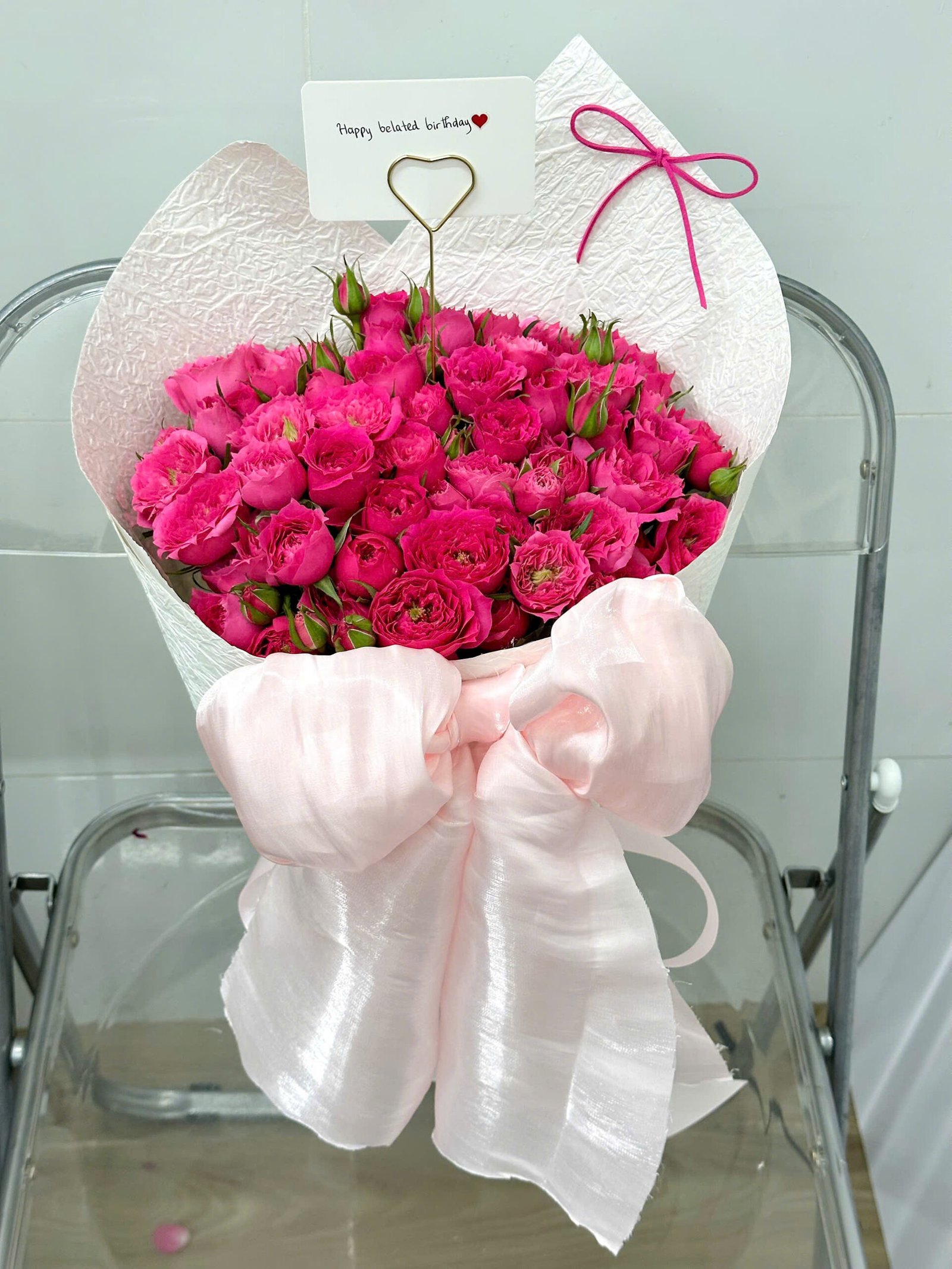 z7623652590410_95b4b6a4447a9f56ac8059d9c2d44581 Sofia giấy xé xịn nơ to - Tiem Hoa Luvina