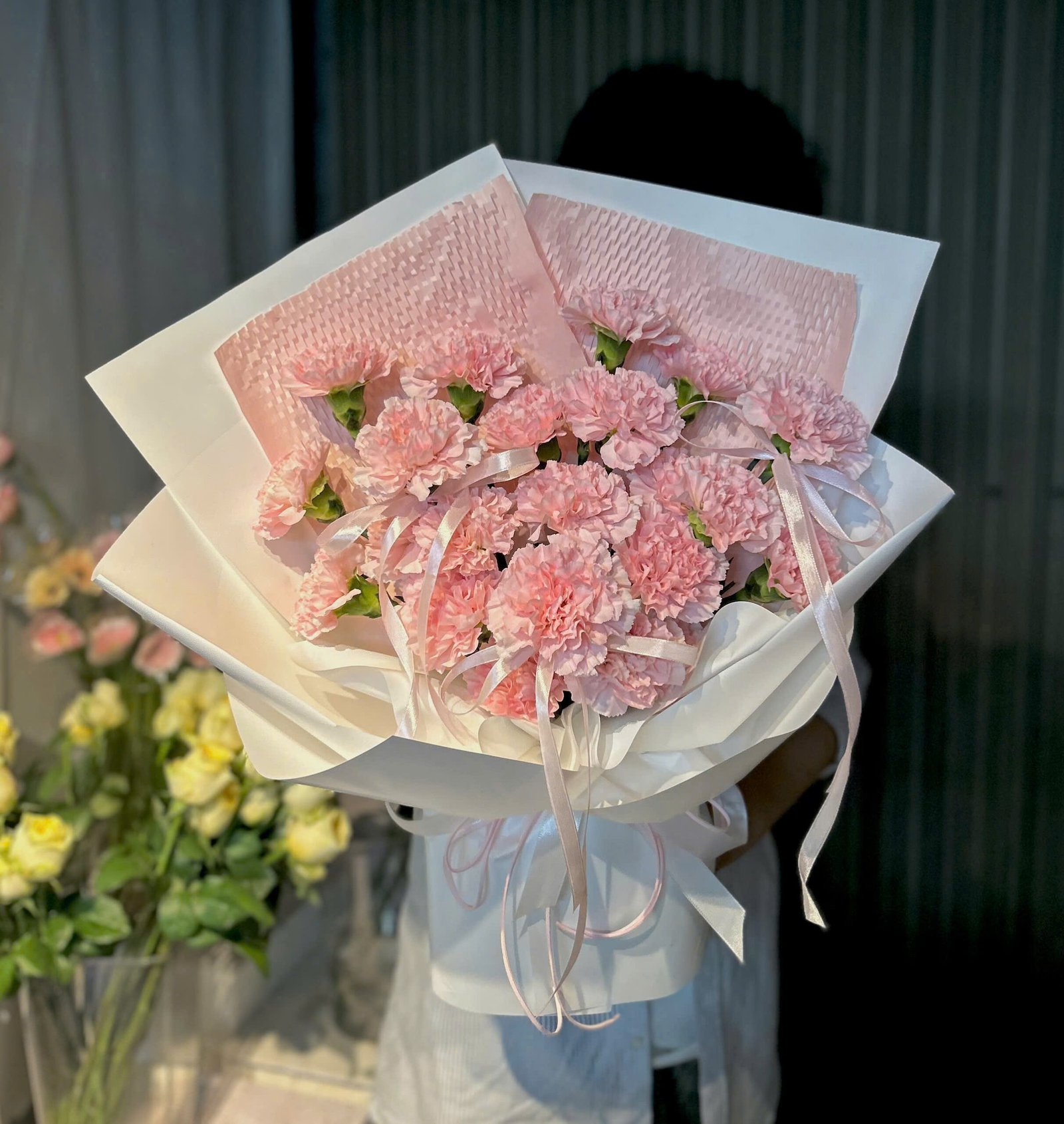 z7623660870307_5e91af046eaa33cdbb6046ea9719aebf Hoa Phăng Hồng Size Lớn - Anh 1 - Tiem Hoa Luvina