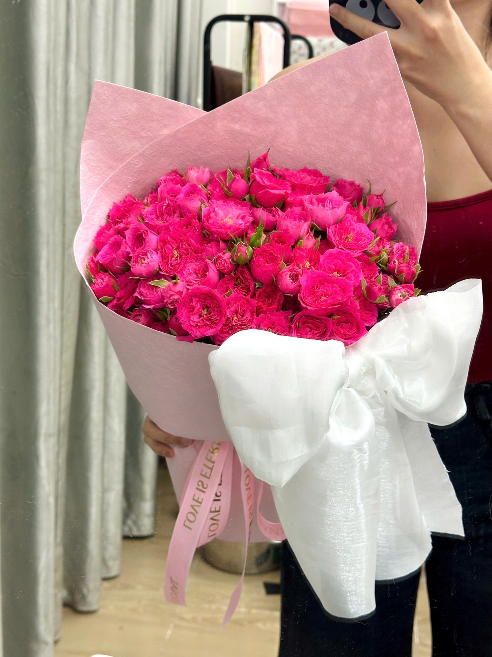 z7628689602655_d9209daeebc561288afd78d97b366a15 Sophia Giấy Xé Xịn Nơ To - Anh 4 - Tiem Hoa Luvina