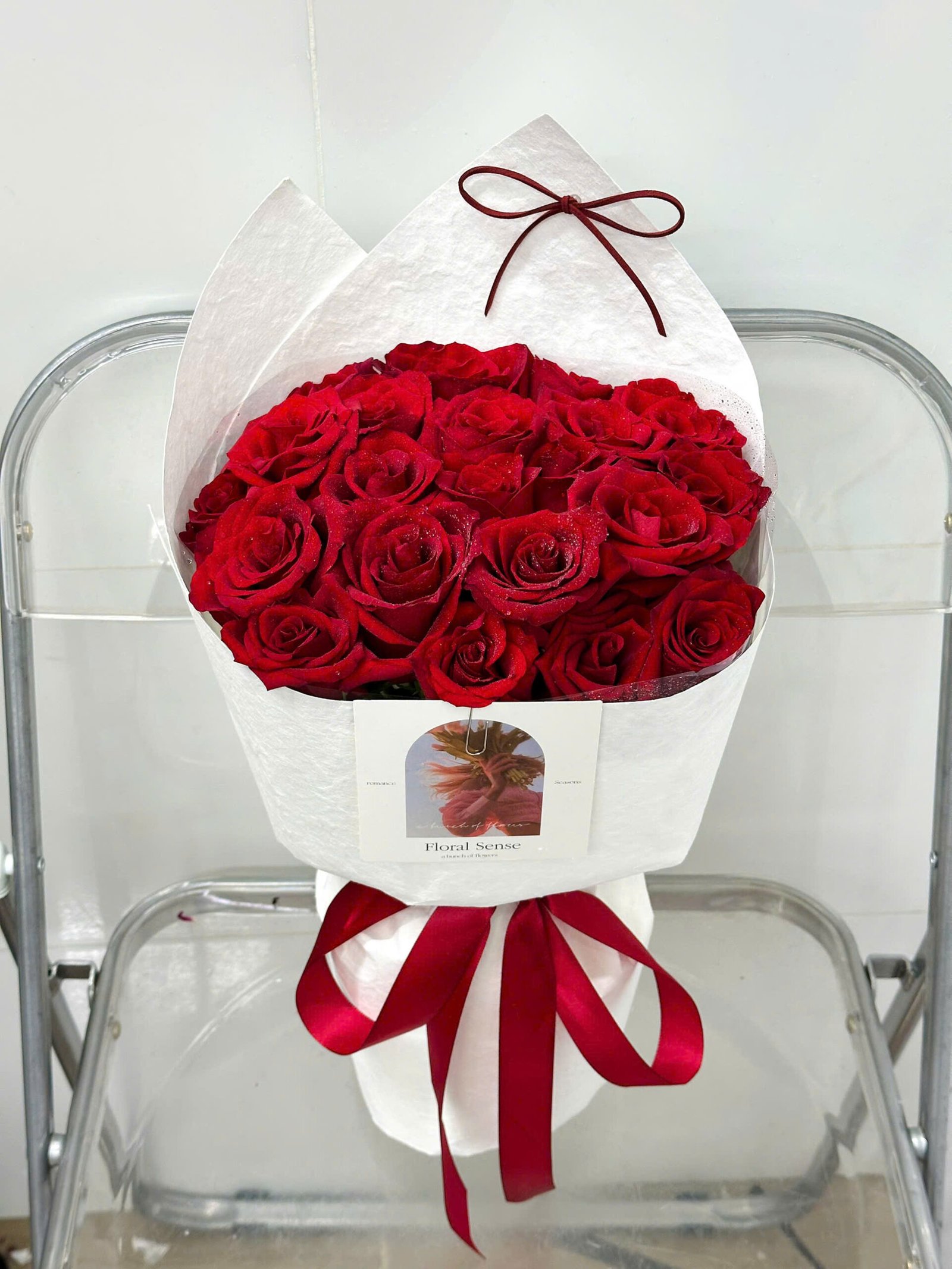 z7628690863513_55c4a7d129b38d55f73e44c2fe21330c Đỏ Ecuador - Tiem Hoa Luvina
