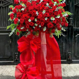 Kệ hoa khai trương tone đỏ - Tiem Hoa Luvina