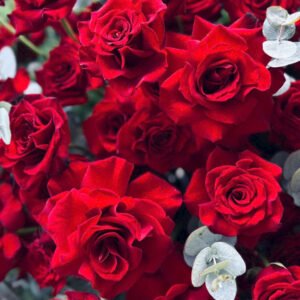 Kệ hoa khai trương tone đỏ - Anh 1 - Tiem Hoa Luvina
