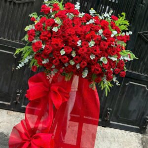 Kệ hoa khai trương tone đỏ - Anh 3 - Tiem Hoa Luvina