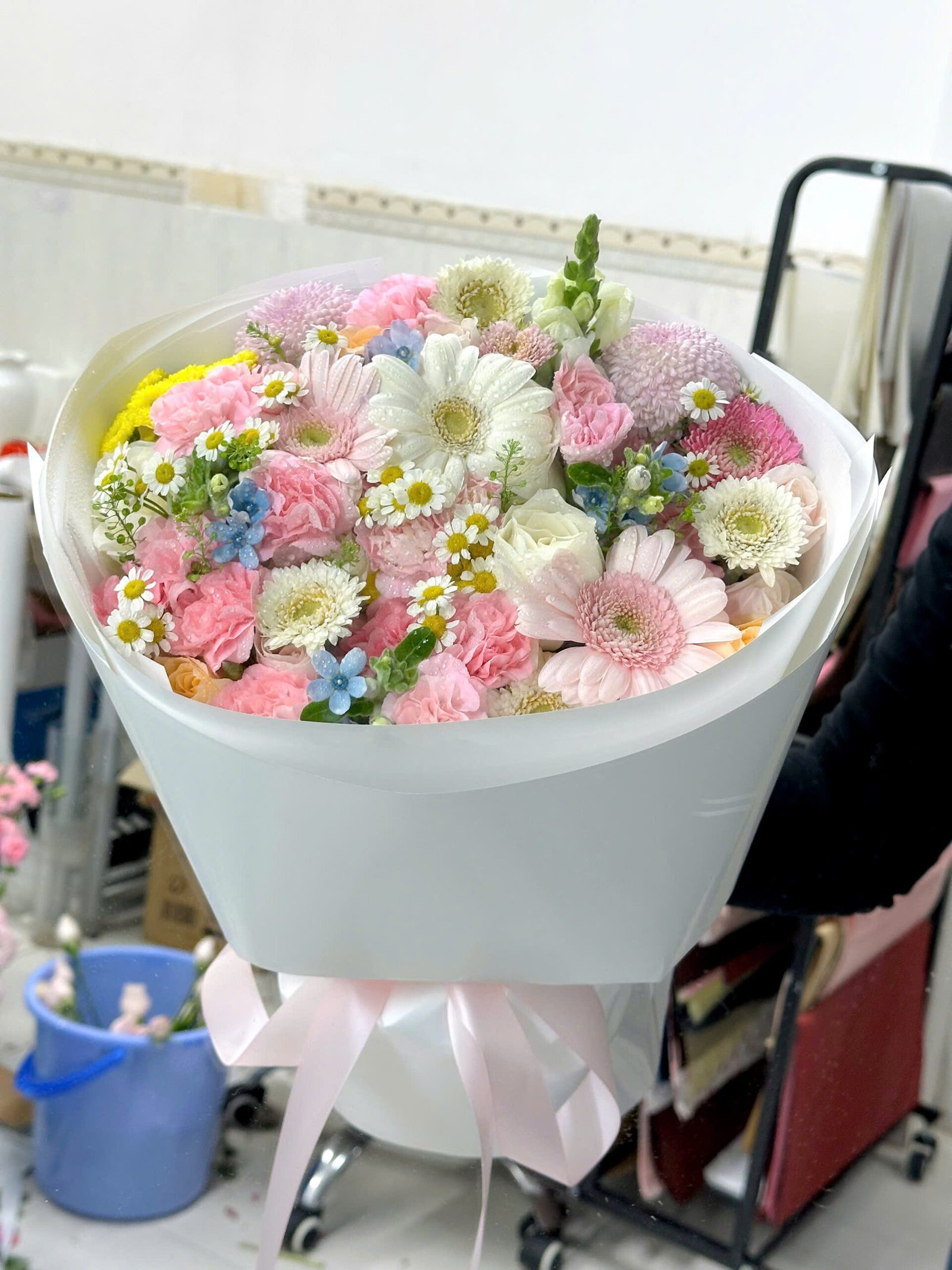 z7725482837632_96a129570e5601ad753313cfdc6752e0 Tone hoa mix theo ngày - Anh 1 - Tiem Hoa Luvina