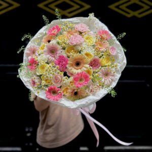 Tone Vàng Mix Hồng Nhiều Hoa - Tiem Hoa Luvina