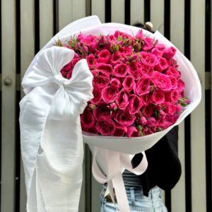 Sophia Nhiều Hoa Nơ To - Anh 1 - Tiem Hoa Luvina