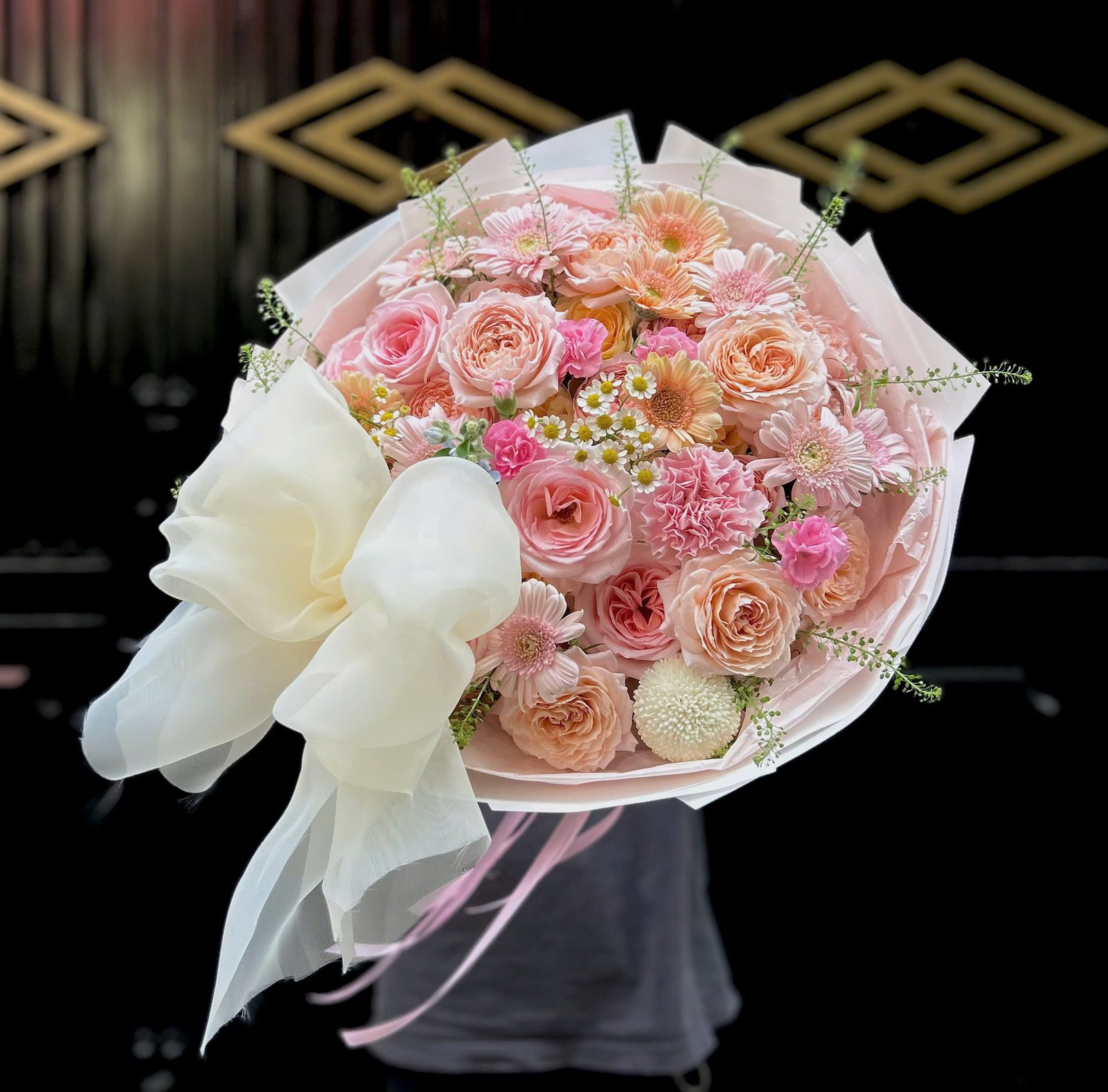 z7870603916833_dd71f208cc3077d6b020b6982aa4c569 Tone Hồng Cam Mix Size Vừa - Tiem Hoa Luvina