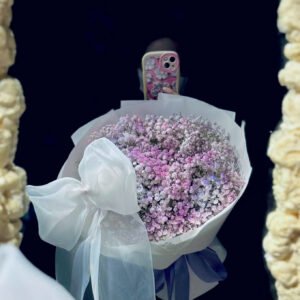 Baby Xịt Màu Với Nơ To Nổi Bật - Anh 1 - Tiem Hoa Luvina