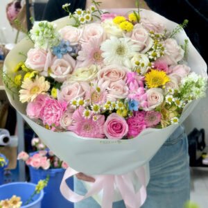 Hồng Mix Mỗi Ngày Một Vẻ - Tiem Hoa Luvina