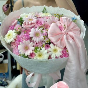 Hồng mix giấy xịn nơ to - Anh 1 - Tiem Hoa Luvina