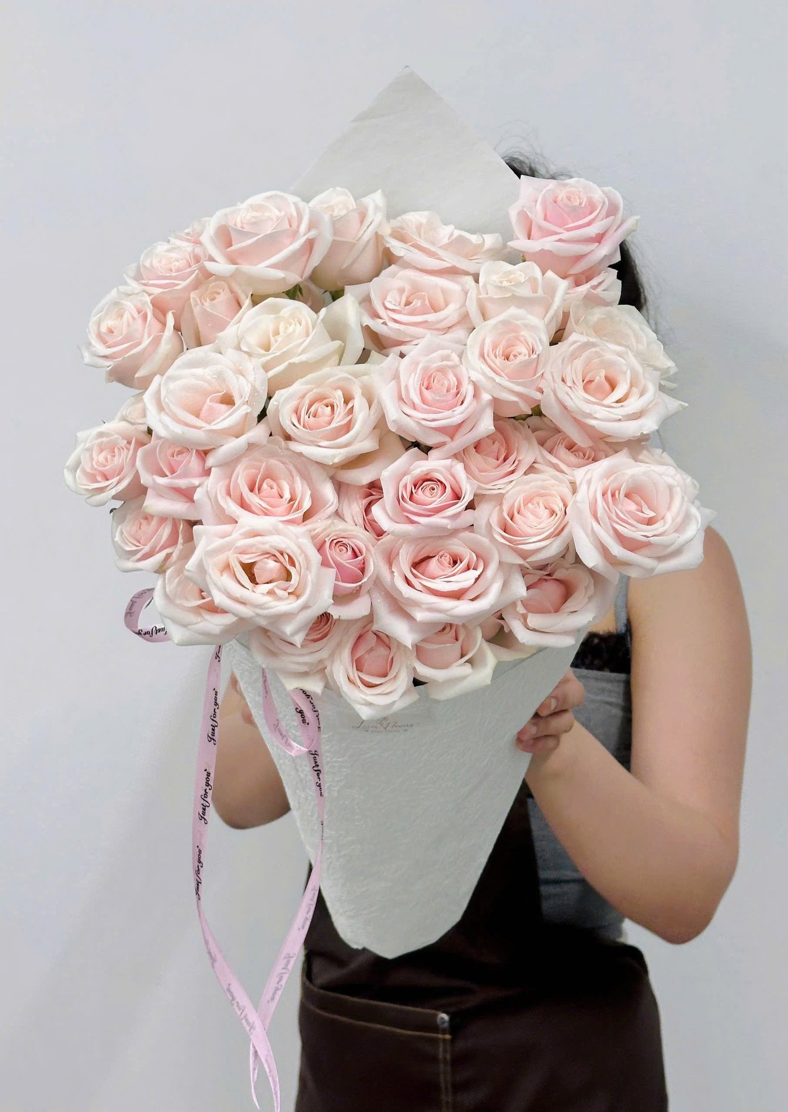z7979922424549_2aaf71cc448ffb29cdd29e087abdf59f Kem Dâu Ốc Quế Đáng Yêu - Anh 2 - Tiem Hoa Luvina