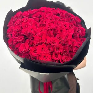 Đỏ Ecuador Bông To Sang Trọng 99 Bông - Tiem Hoa Luvina