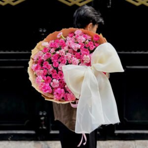 Sophia Mix Phăng Hồng Nhiều Hoa Nổi Bật Và Sang Trọng - Tiem Hoa Luvina