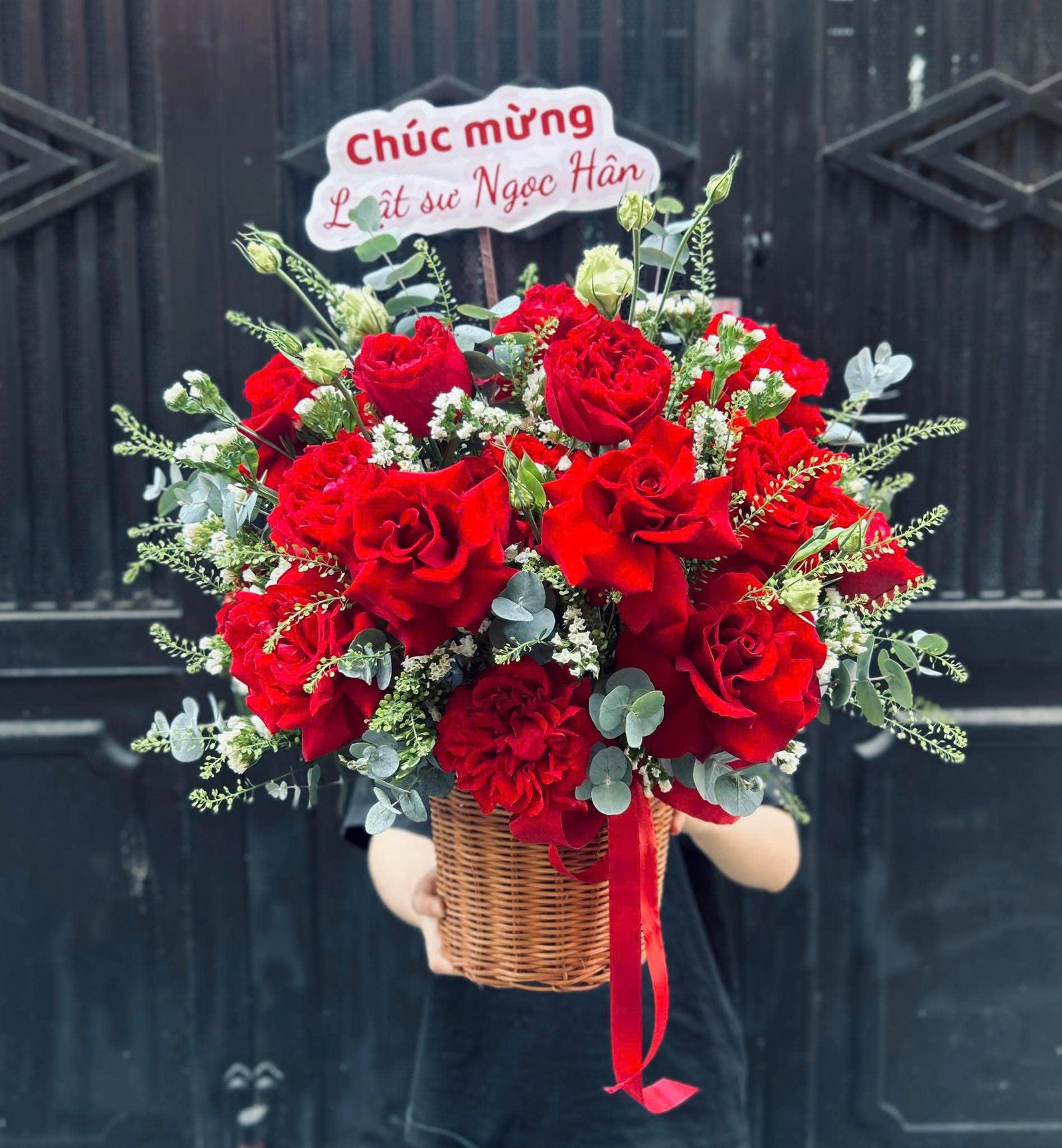 z8027780726473_fbebfe176dd7b1d83426ab98dd53cca2 Hoa Khai Trương Rực Rỡ Sang Trọng Dành Tặng Đối Tác Và Người Thân - Anh 8 - Tiem Hoa Luvina